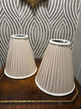 Pair of stiffel vintage pleated fabric lamp shades